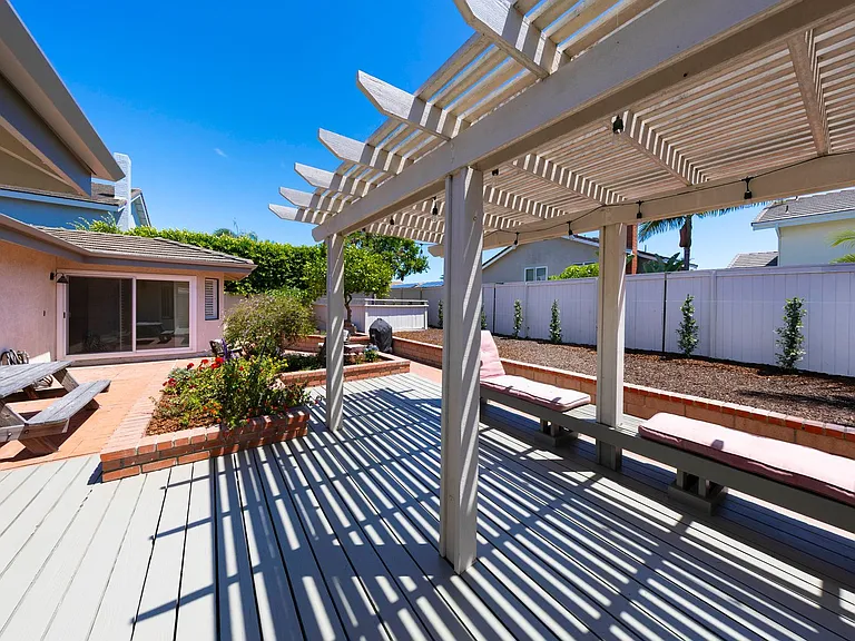 24356 Titus Dr — Photo 25
