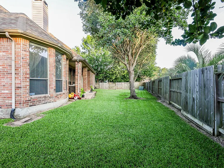 17007 Thomastone Ln — Photo 21