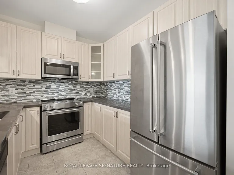 7325 Markham Rd #809 — Photo 8