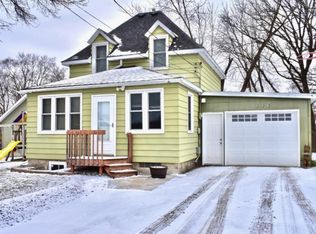 330 Mill St S, Rockville, MN 56369