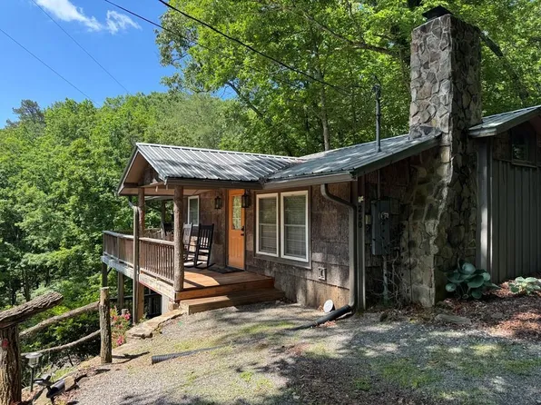 260 Stockman Dr, Highlands, NC 28734