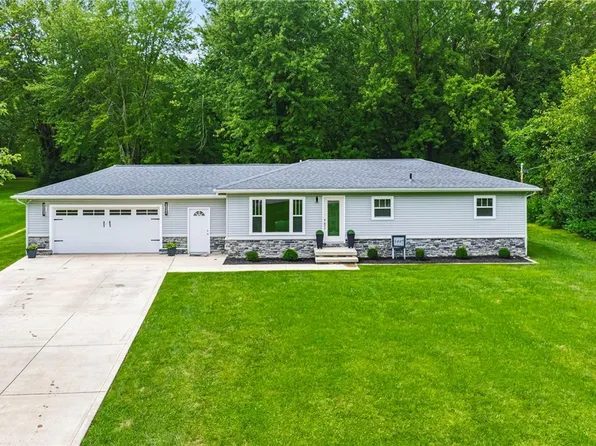 3445 Addison Rd, Geneva, OH 44041