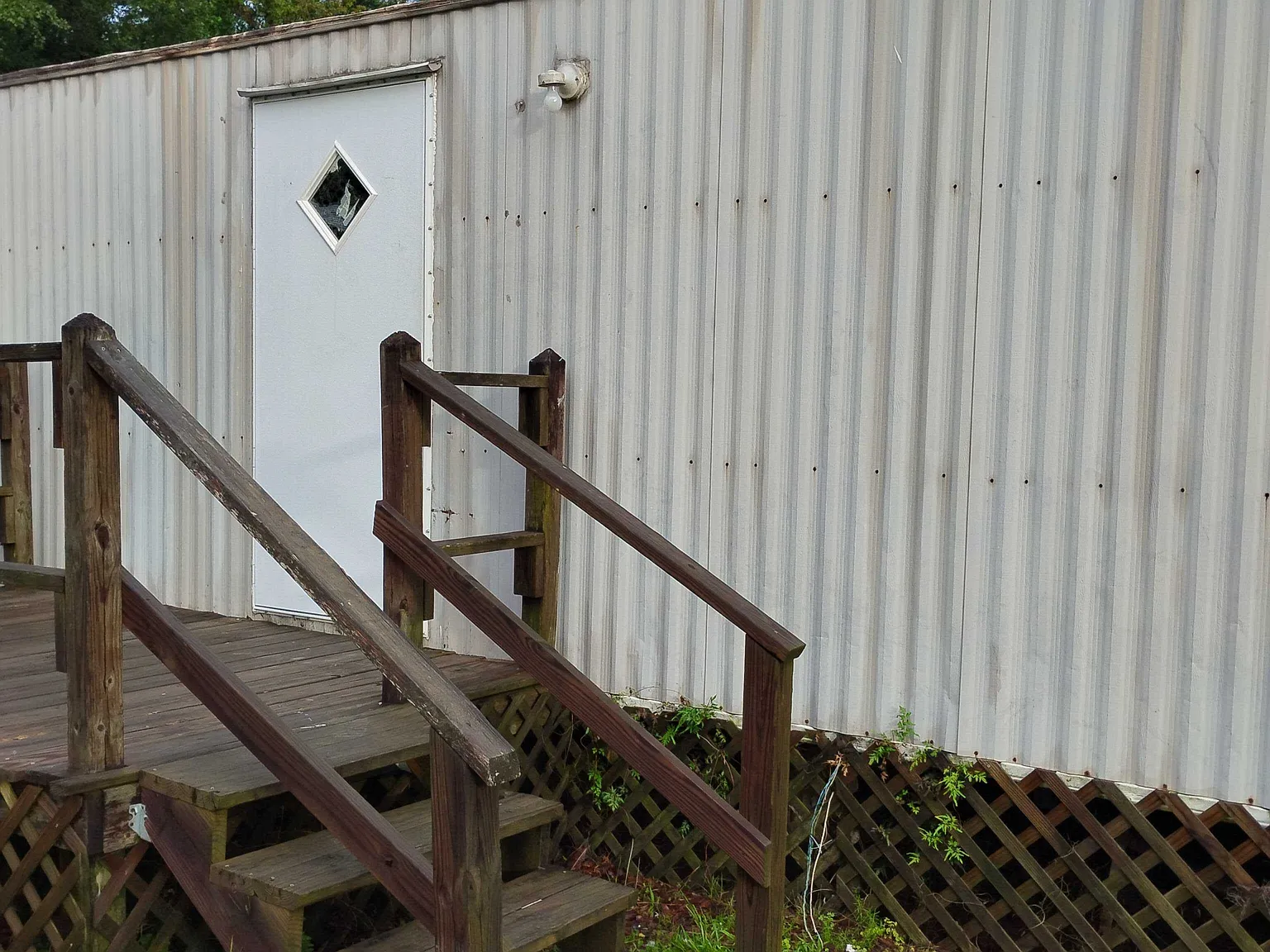 3 bed, 900 sqft, $875 — Photo 3