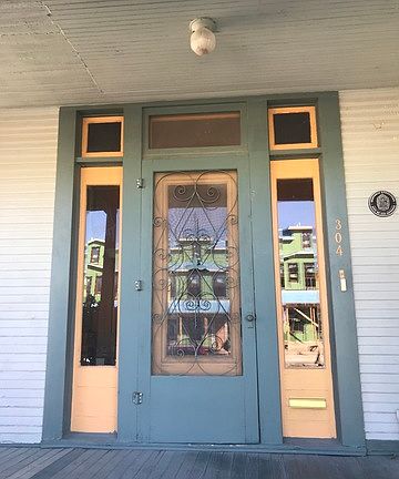 2nd image of 304 E Courtland Pl