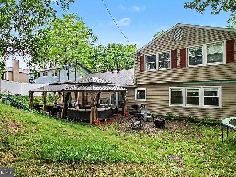 1405 Peachwood Ln — Photo 26
