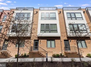 405 Nottoway Walk, Alexandria, VA