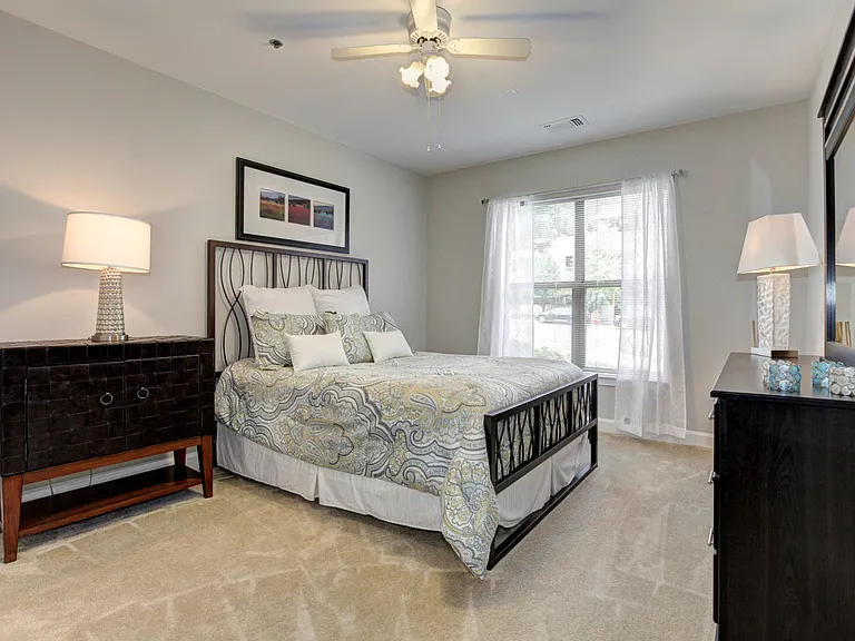 Strathmore Court at White Flint — Photo 7