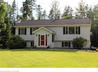 30 Pine Grove Ave, Glenburn, ME 04401