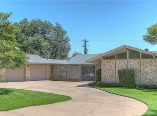 3805 Summercrest Dr, Fort Worth, TX 76109