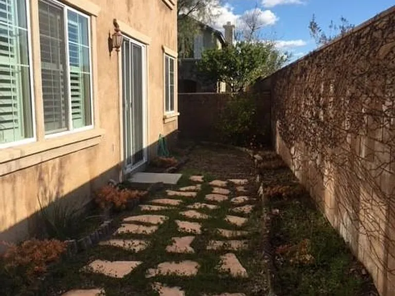 45817 Klamath Ct — Photo 2