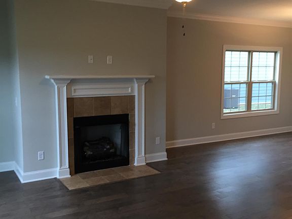 3rd image of 5113 Cloverhill Dr