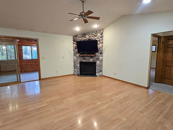 5th image of 1845 23rd Avenue