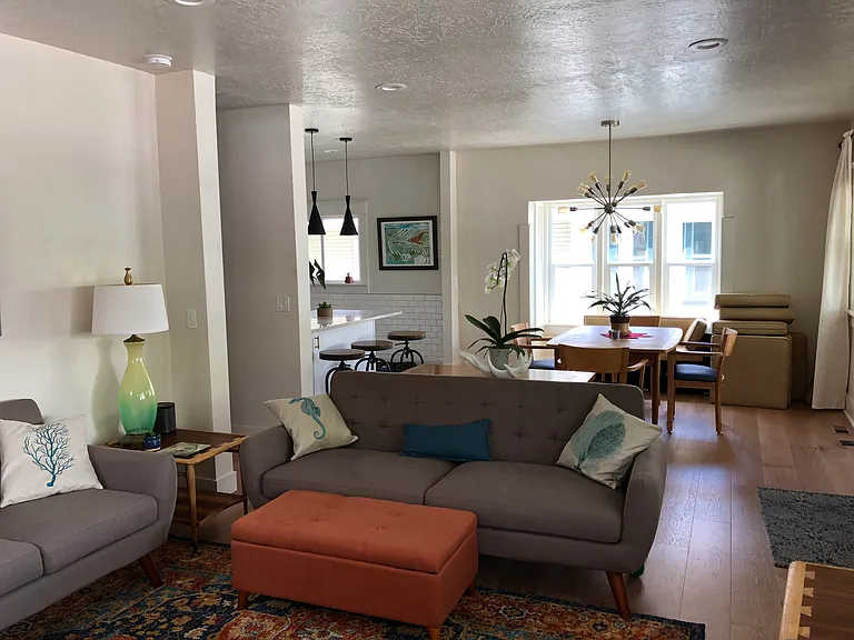 648 E Wilson Ave — Photo 5