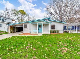 6760 Briar Rd, Azle, TX 76020