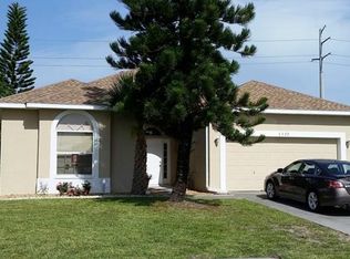3322 70th St W, Bradenton, FL 34209