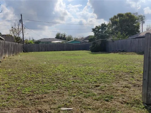 613 W Cardinal Ave, Pharr, TX 78577