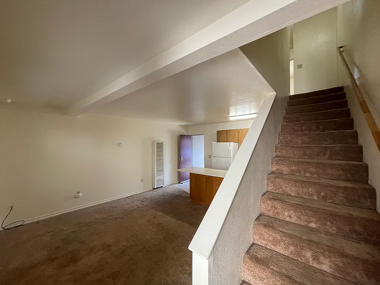 1039 9th St #6 — Photo 9