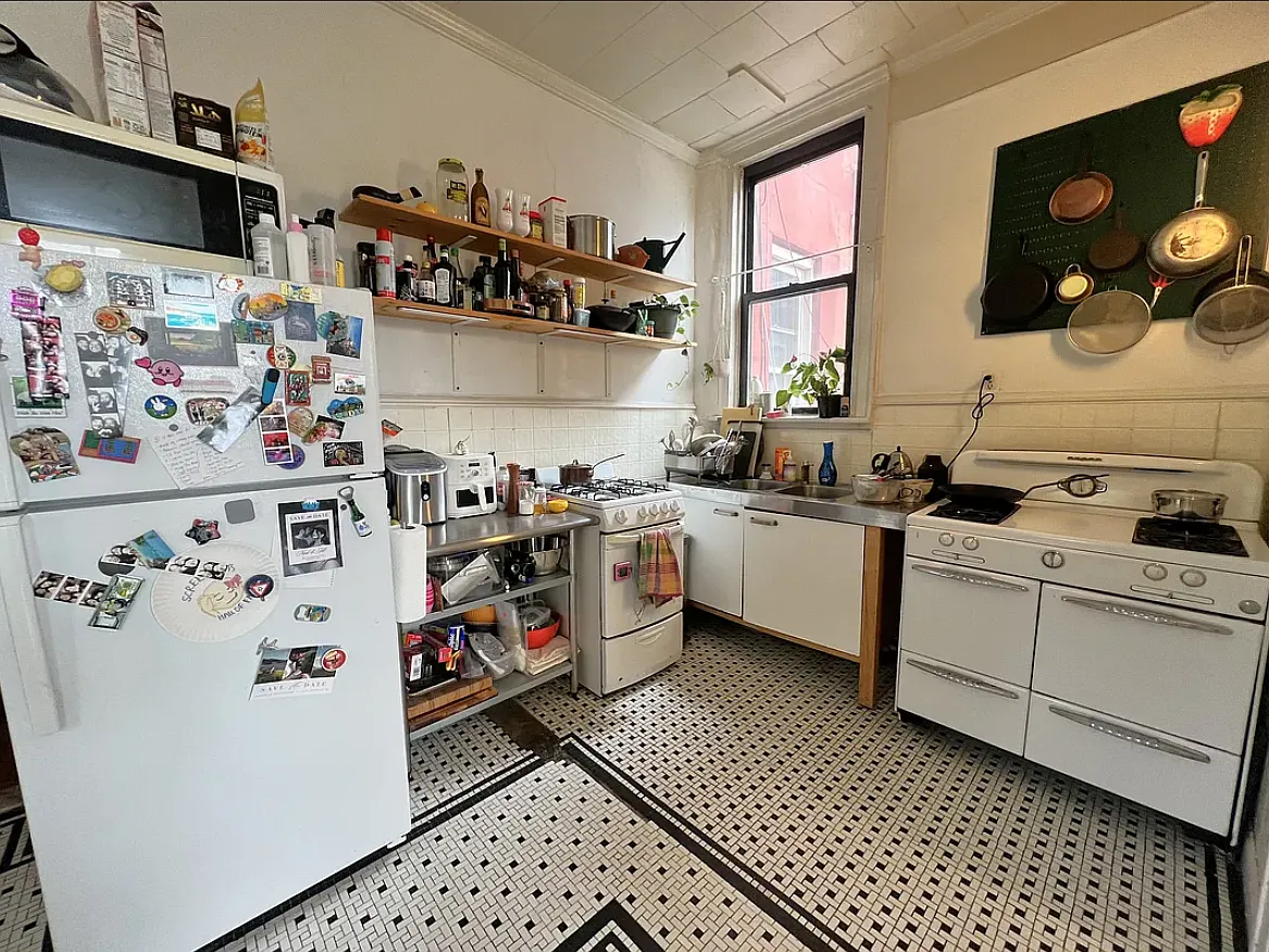 370 Humboldt Street — Photo 4