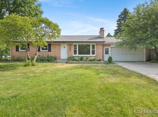 1909 Sunny Creek St SE, Kentwood, MI 49508