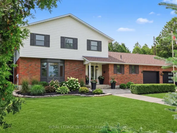 307 Ferguson Tetlock Rd, Montague, ON K7A 4S4