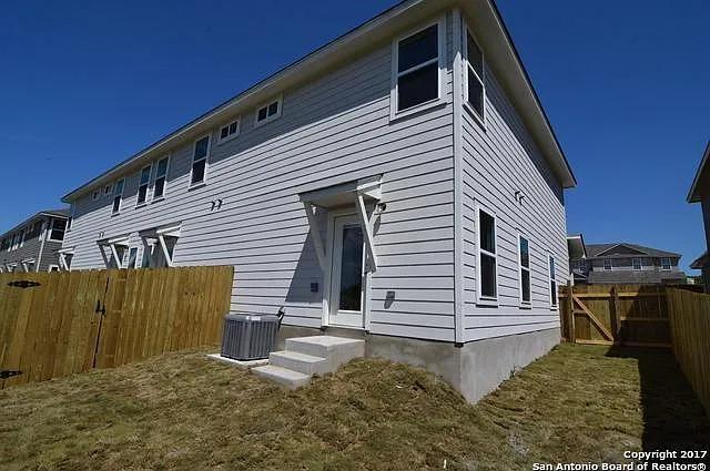 6322 Melanzane Ave #1 — Photo 15