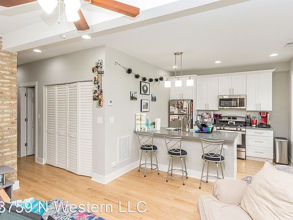 3rd image of 3751 N Western Ave #37572