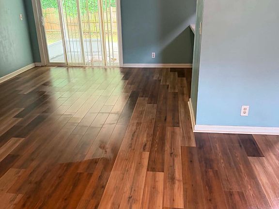 2nd image of 116 Lake Crest Dr