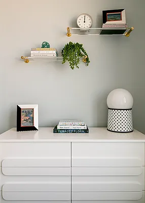 Rented by MNS | media 6