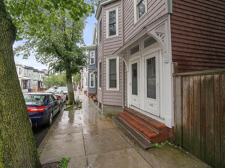 485 E 6th St #2 — Photo 16
