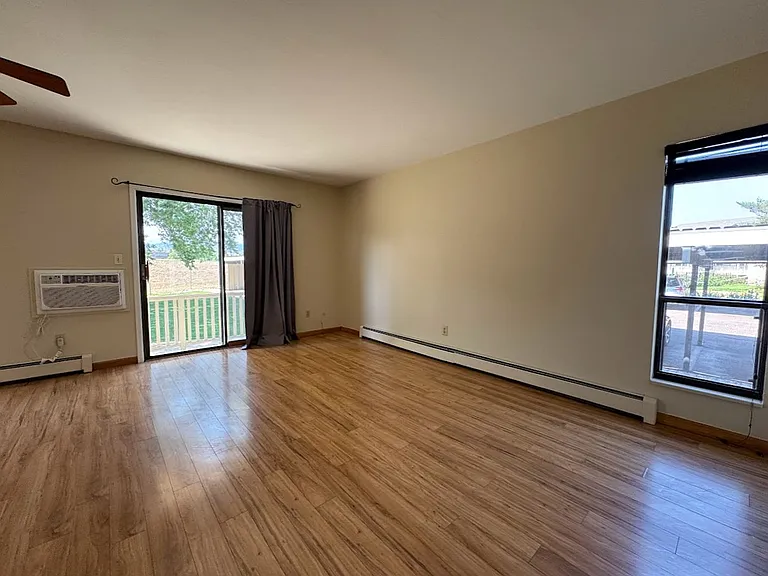 625 Manhattan Pl #109 — Photo 7