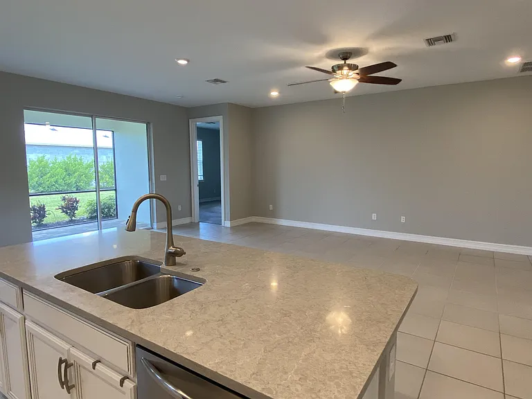 16729 Siesta Drum Way — Photo 4