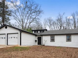 2814 Wood Hollow Ln, Jonesboro, GA 30236