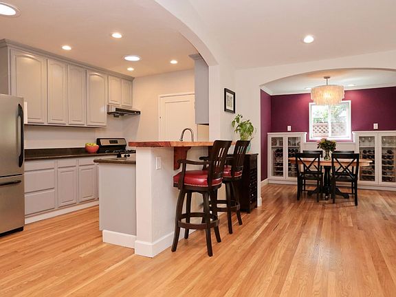 4th image of 351 D St