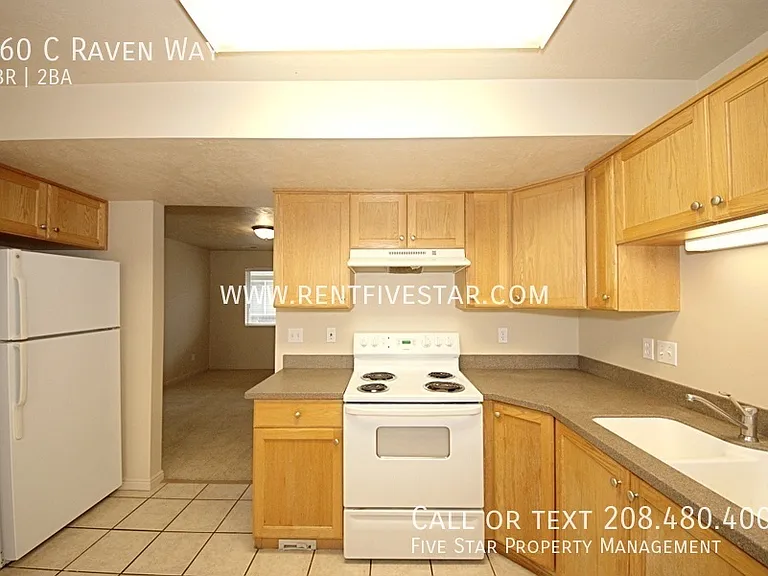 560 C Raven Way — Photo 8