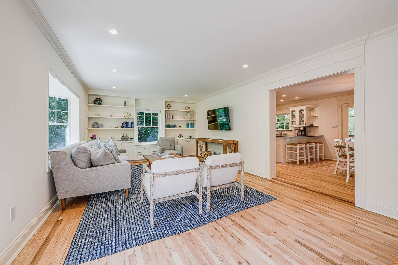 97 Wainscott NW Rd, Wainscott, NY 11975 Out East