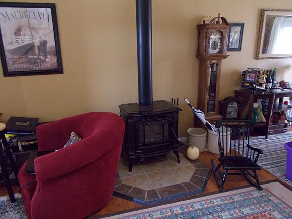 2nd image of 5908 NE 74th Cir