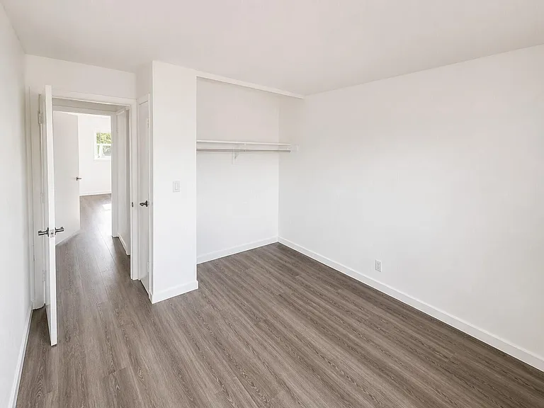 510 Lake Shore Dr #5 — Photo 8
