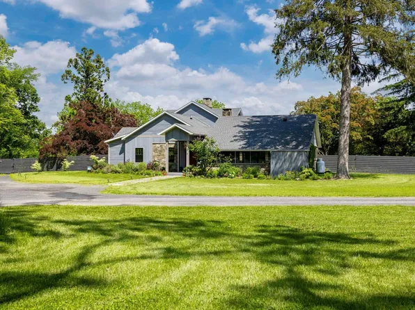 1535 Broadway/Route 9W, West Park, NY 12429