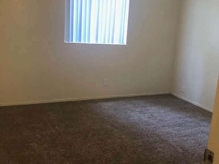 3330 E Dakota Ave — Photo 13