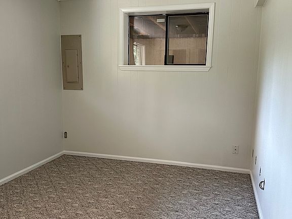 5th image of 9906 59th Avenue Ct E