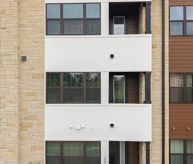 315 Holton Dr #201 — Photo 7