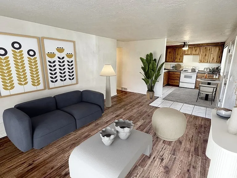 778 N 300 W #14-1 — Photo 2