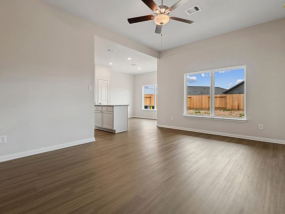 The Blanco features open and spacious entertaining areas that your family will love.