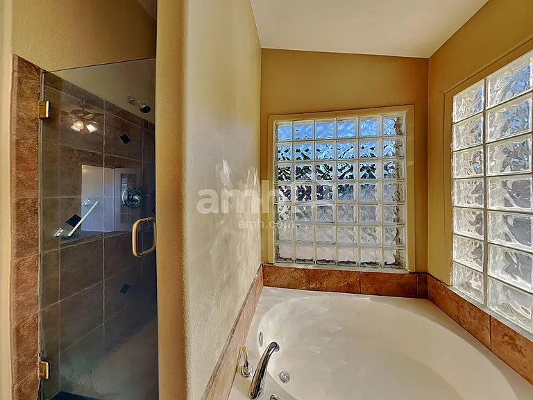 1925 E Palomino Dr — Photo 9