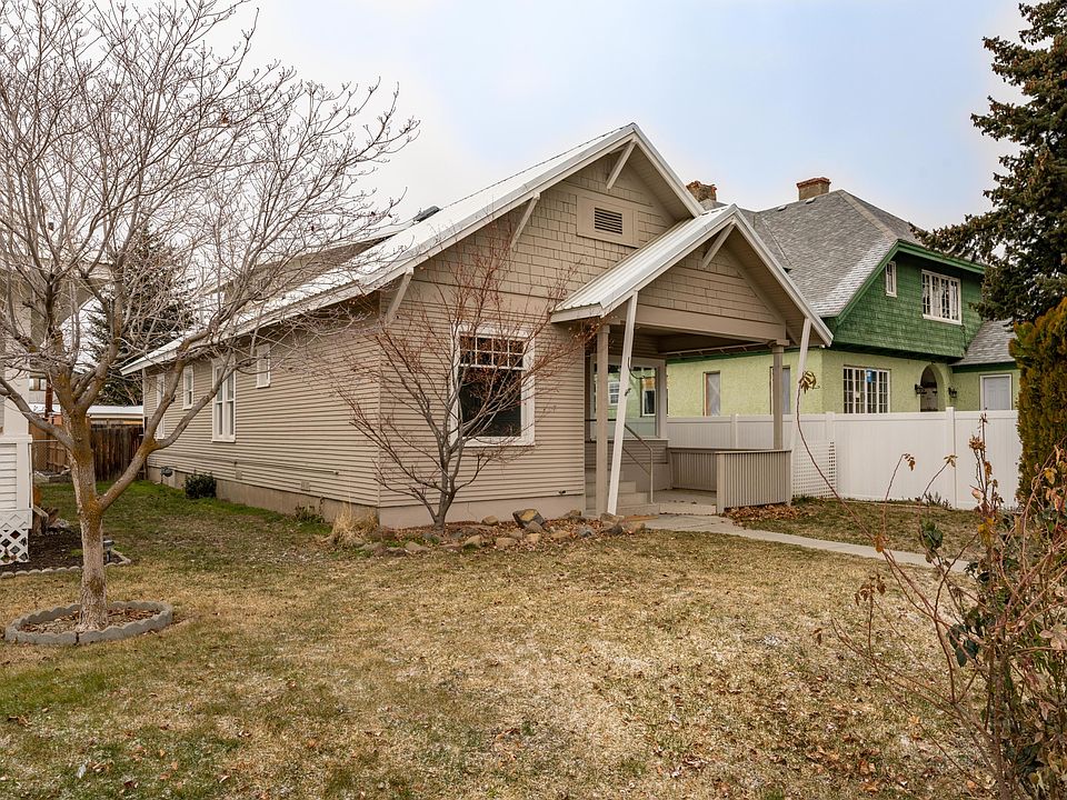 1st image of 608 Douglas St