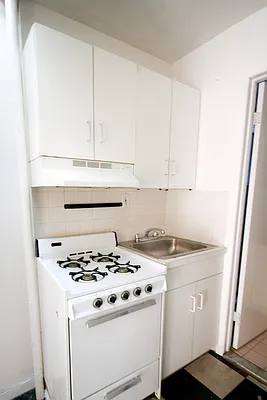 Rented by MetroNest | media 31