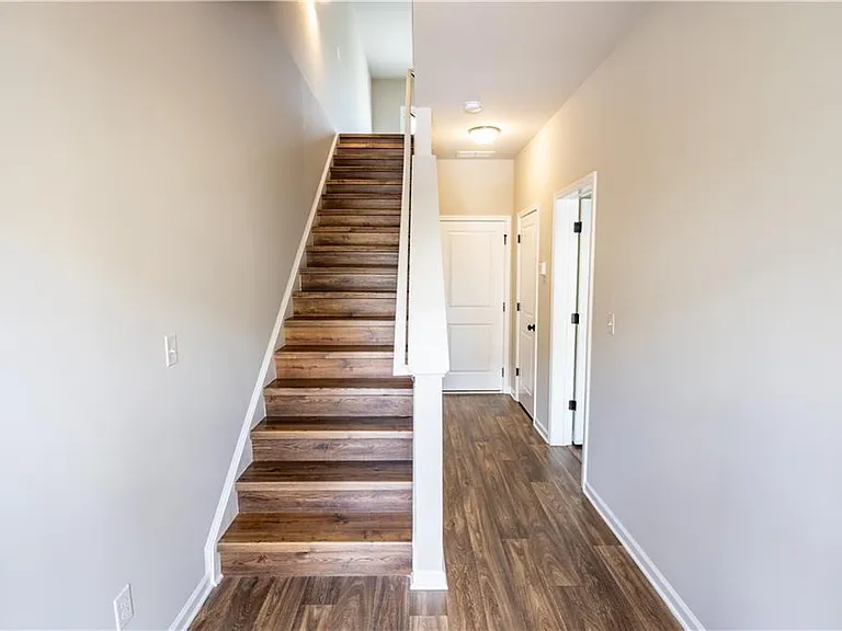 3657 Princeton Ave — Photo 3