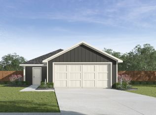 1002 Gladys Run, Seguin, TX 78155