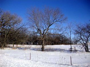 Loran Rd, Pearl City, IL 61062