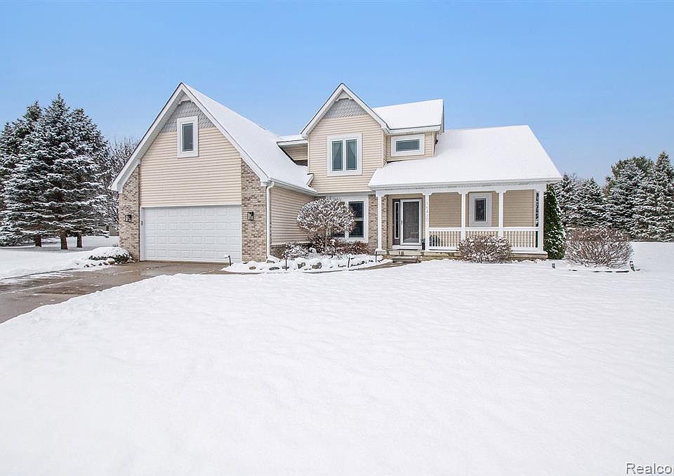 16430 Cottage Nook Fenton MI Zillow